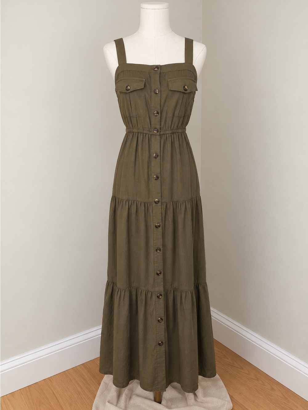 Steve Madden : Olive Button-Front Tiered Maxi Dress
